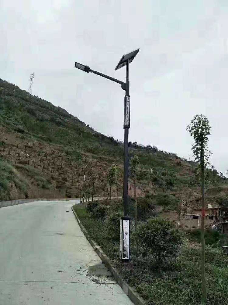 龙胜各族自治县仿古太阳能路灯
